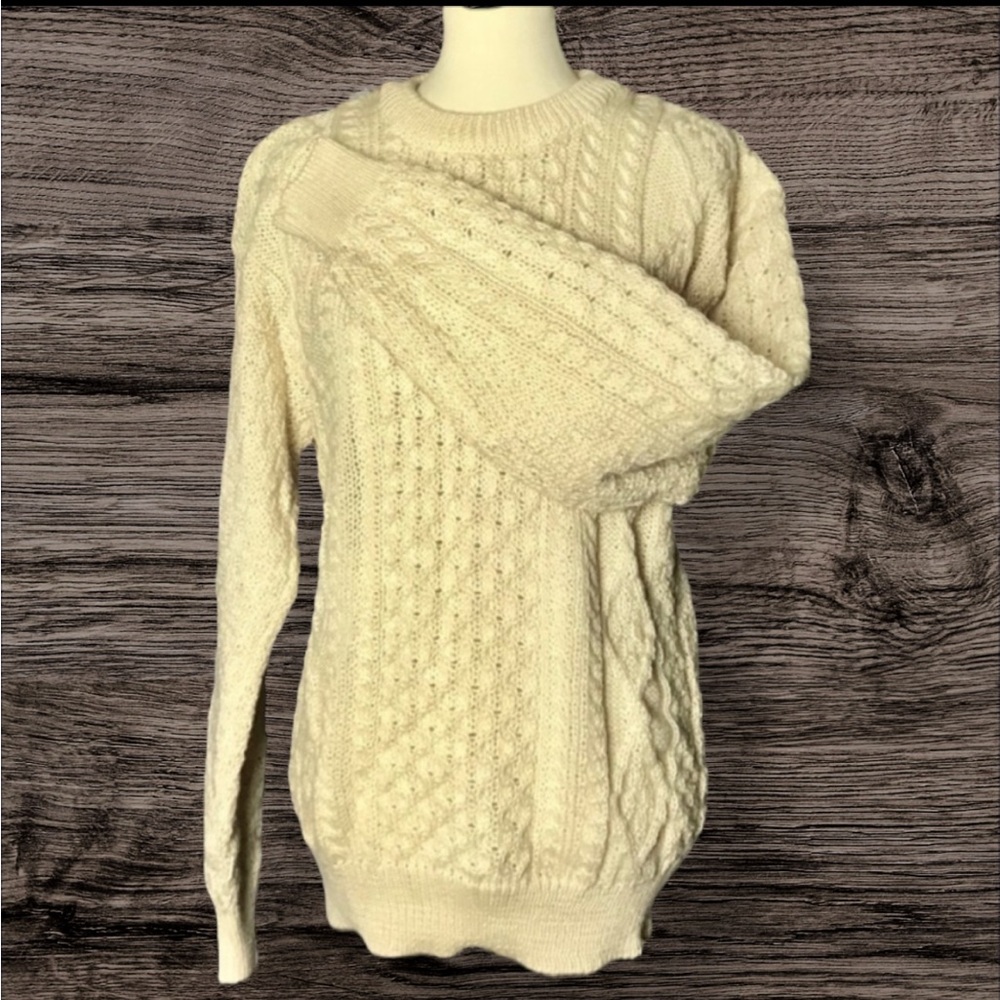 Inis Crafts Wool Made in Ireland Cable Knit Fisherman Sweater Medium - Picture 3 of 11
